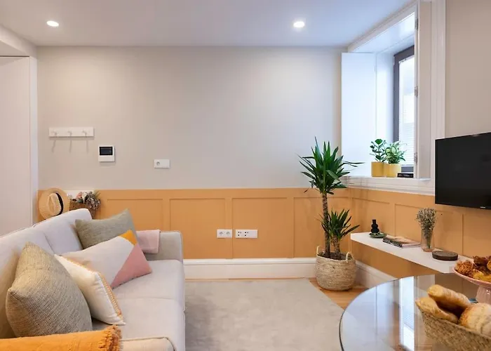 Apartment Away To Discover - Hapiness Has A Place