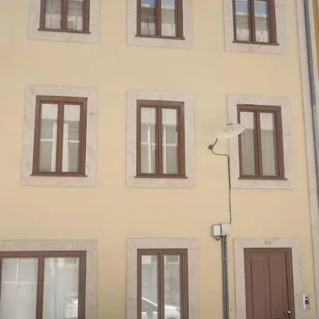 Away To Discover - Hapiness Has A Place * Порту